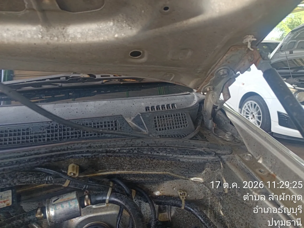 2012 Toyota Hilux Vigo – 7