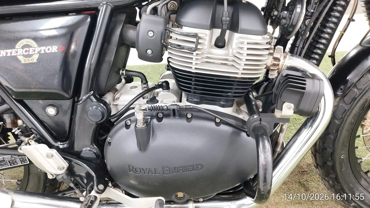 2019 Royal Enfield Interceptor 650 – 11