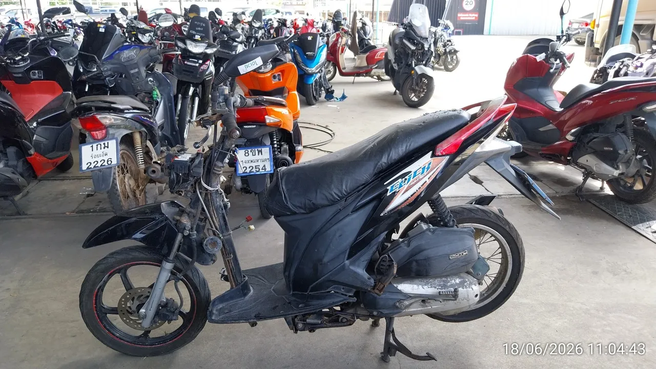 2011 Honda Click – 7