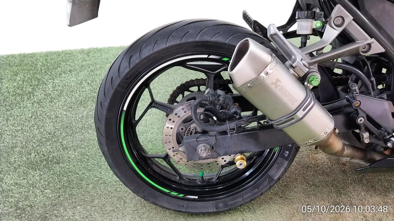 2016 Kawasaki Ninja 300 – 12