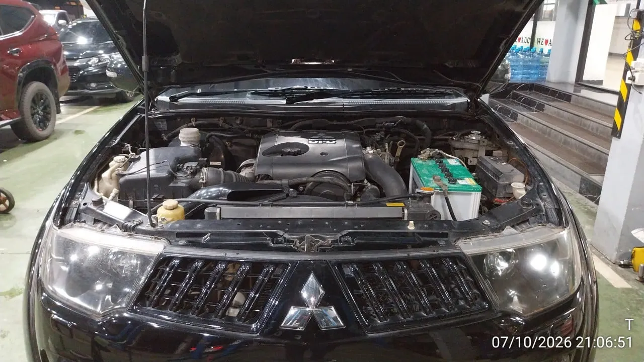 2012 Mitsubishi Pajero Sport – 1