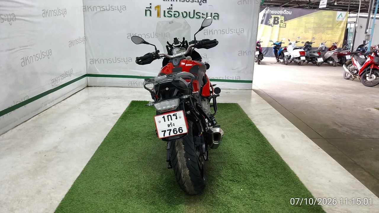 2016 BMW S1000 XR – 5