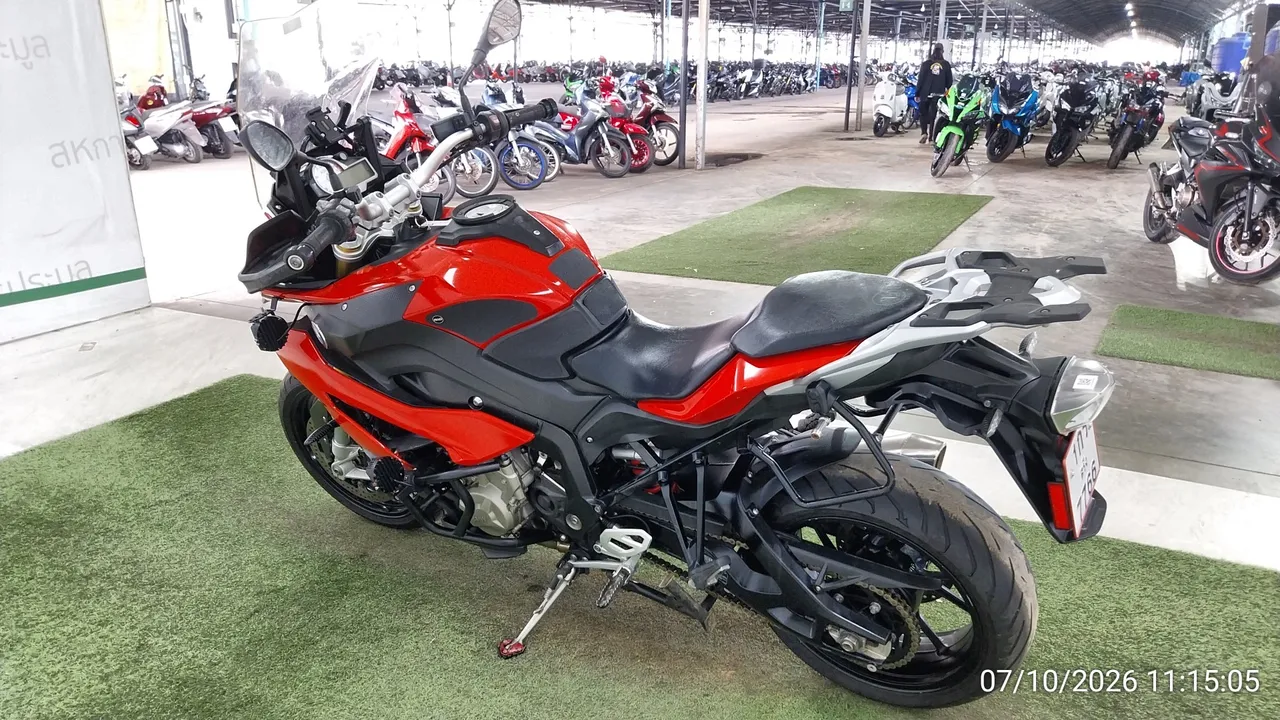 2016 BMW S1000 XR – 6