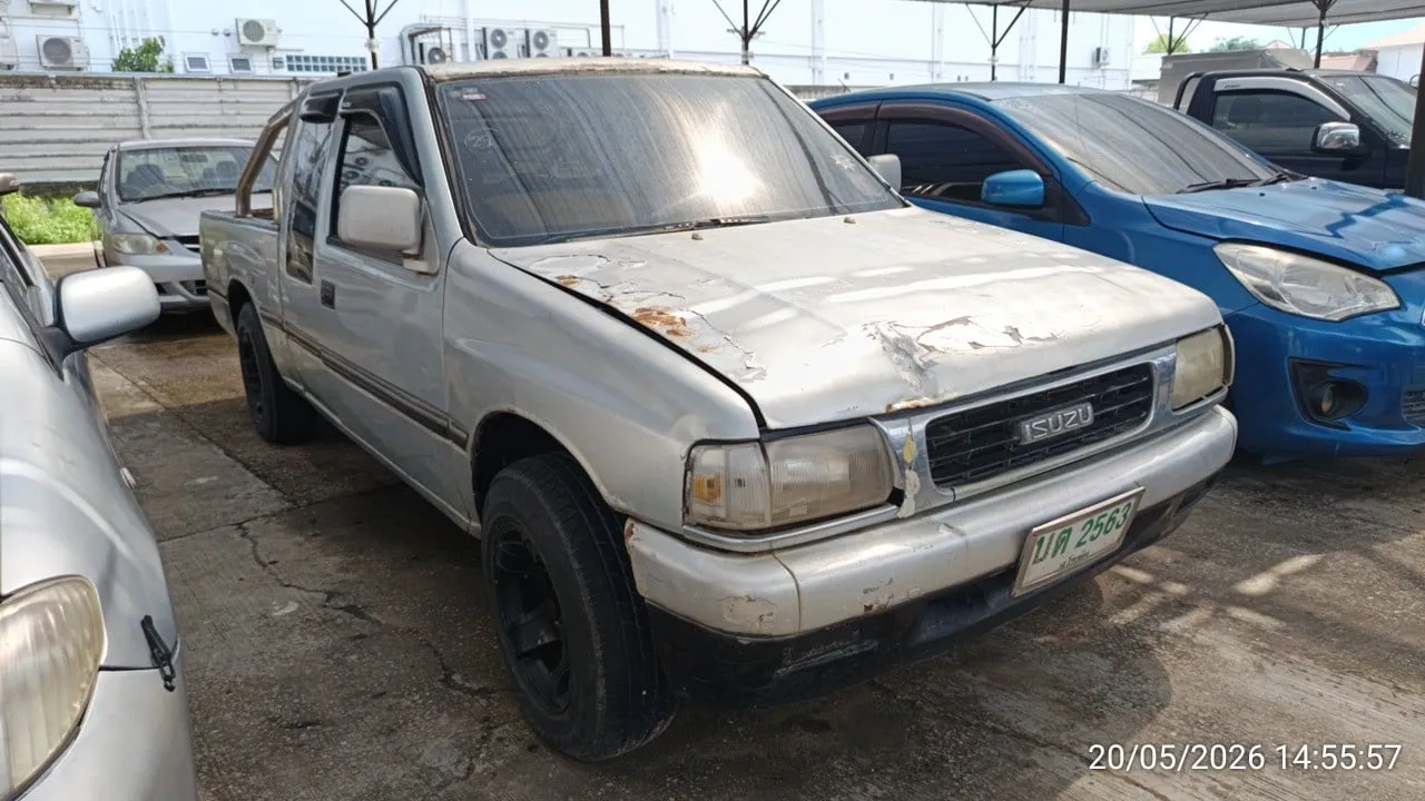 1996 Isuzu TFR – 9