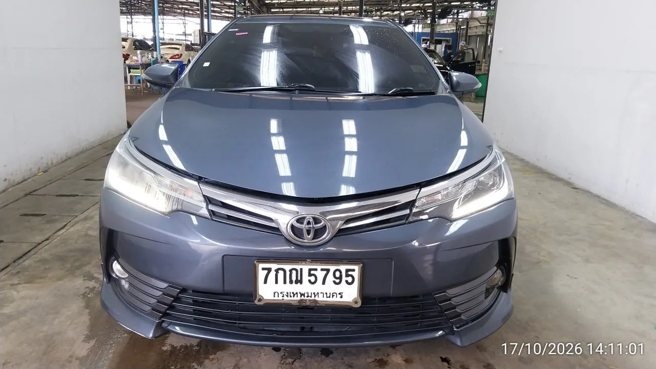 2017 Toyota Corolla Altis – 1