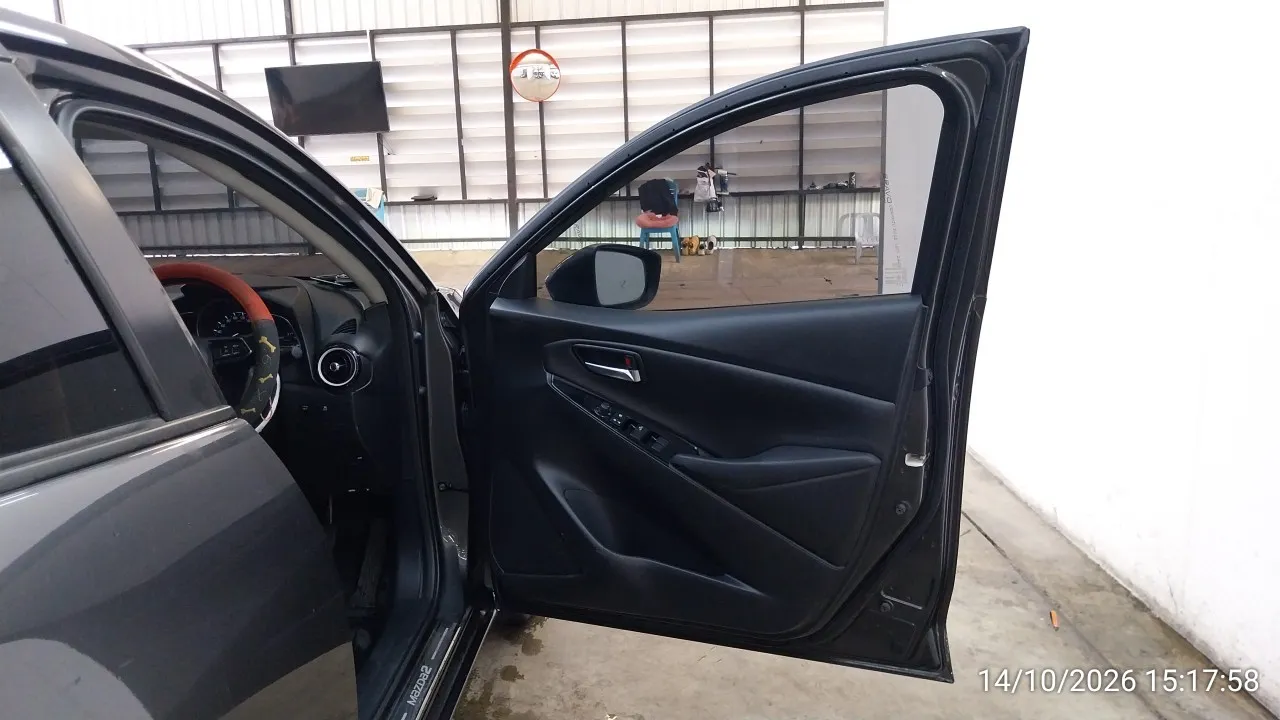 2023 Mazda Mazda2 – 12