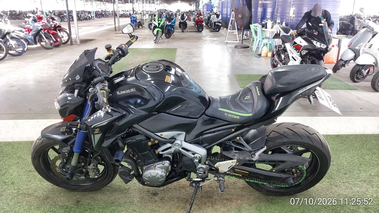 2017 Kawasaki Z900 – 7