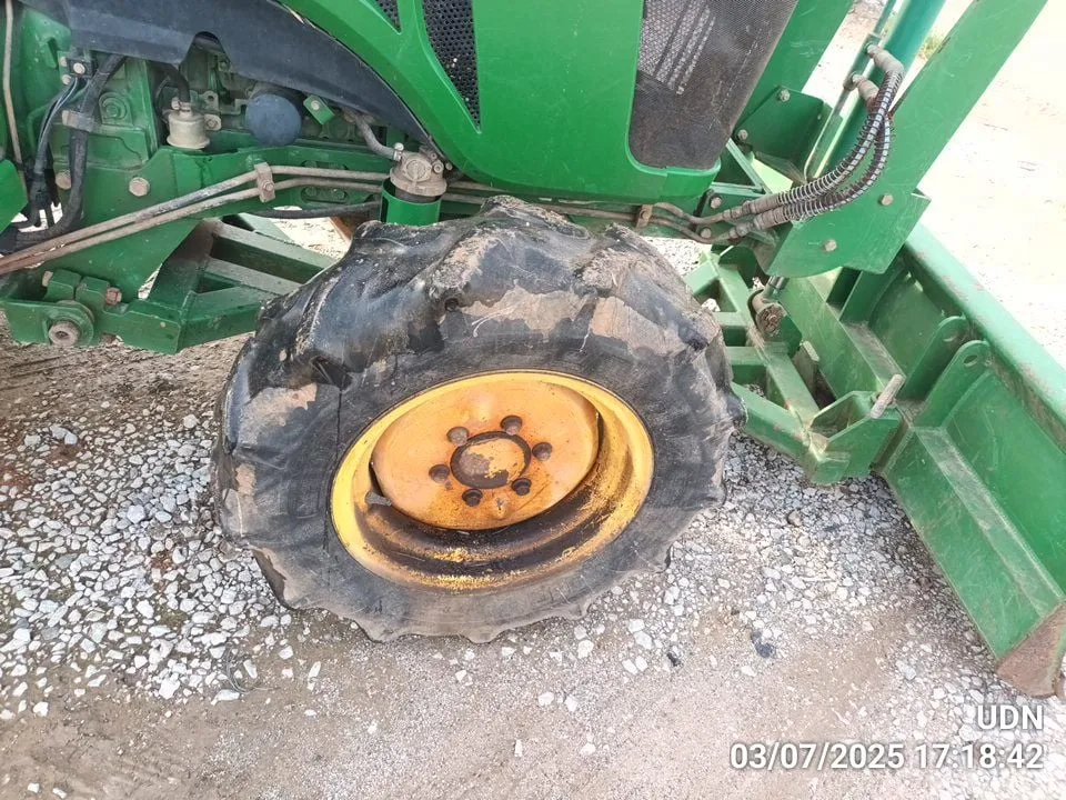 2016 John Deere 3036E – 6