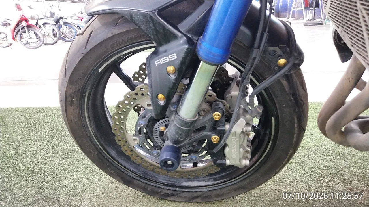 2017 Kawasaki Z900 – 9