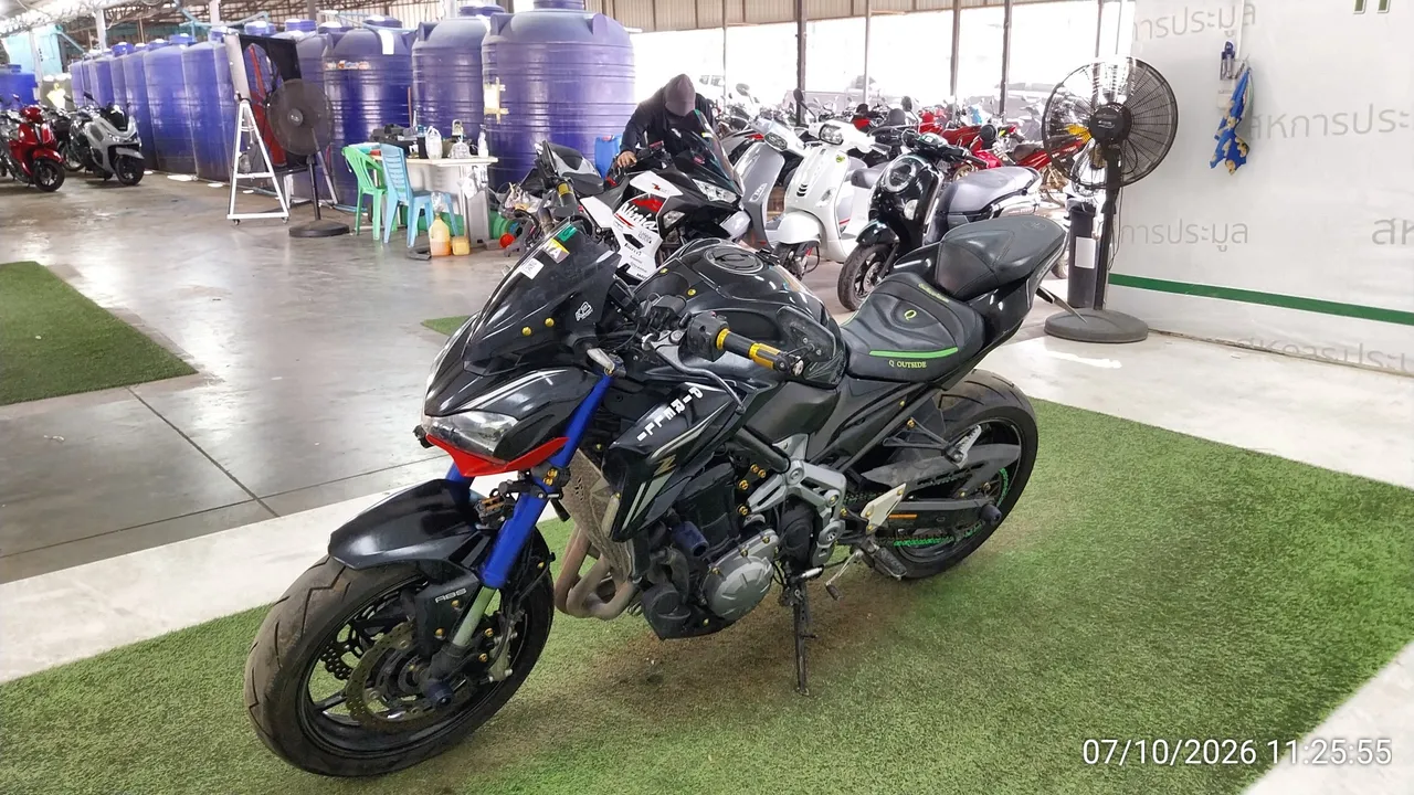 2017 Kawasaki Z900 – 8