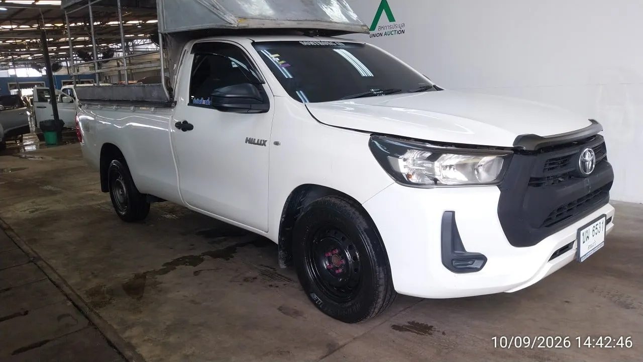 2020 Toyota Hilux Revo – 2