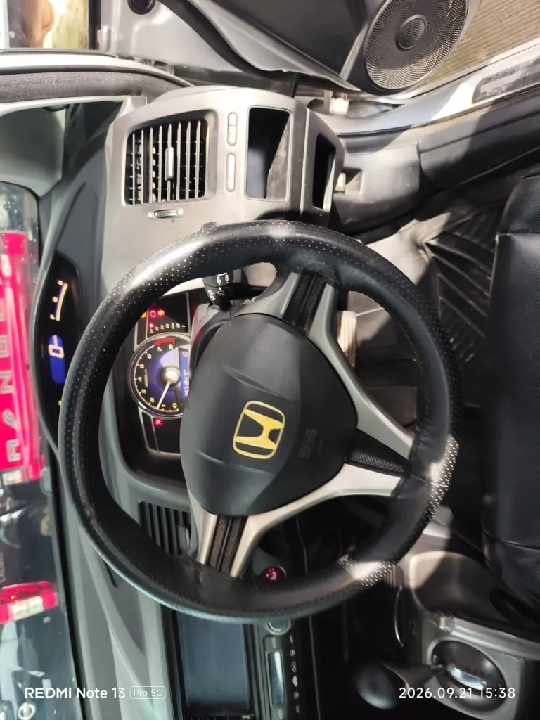 2008 Honda Civic – 11