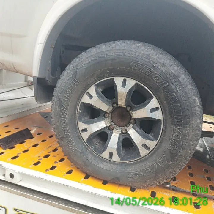 2006 Isuzu D-Max – 12