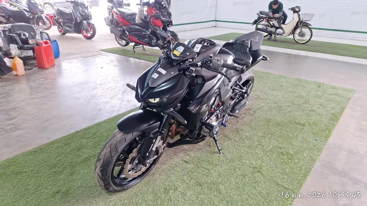 2015 Kawasaki Z1000 – 2