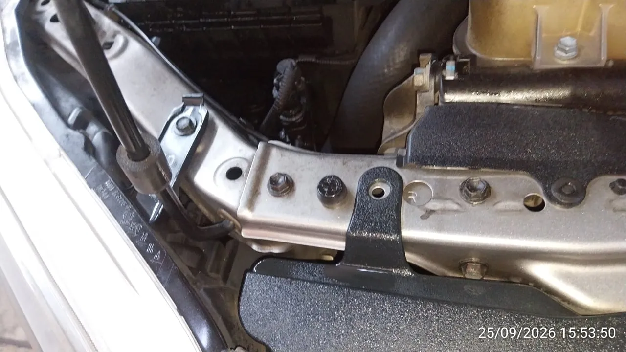 2016 Toyota Hilux Revo – 11