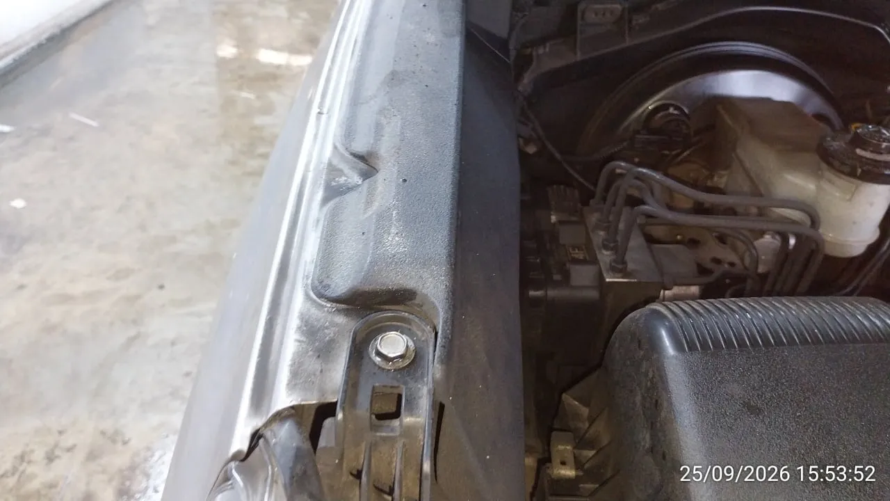 2016 Toyota Hilux Revo – 12