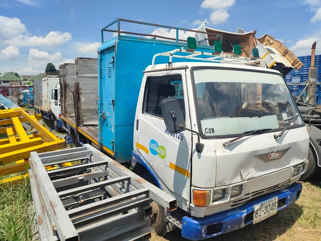 1993 Hino 6 Wheels – 3