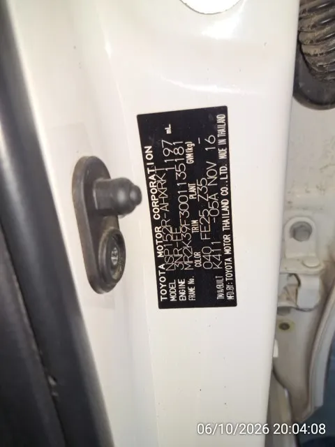 2016 Toyota Yaris – 5
