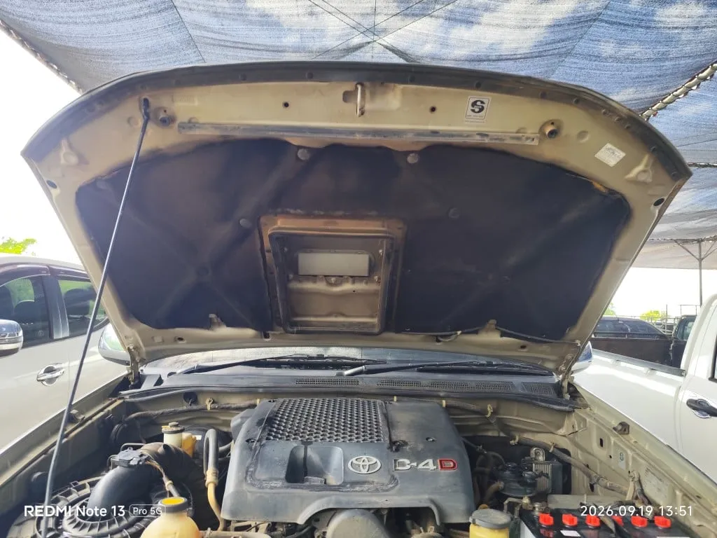 2005 Toyota Hilux Vigo – 10