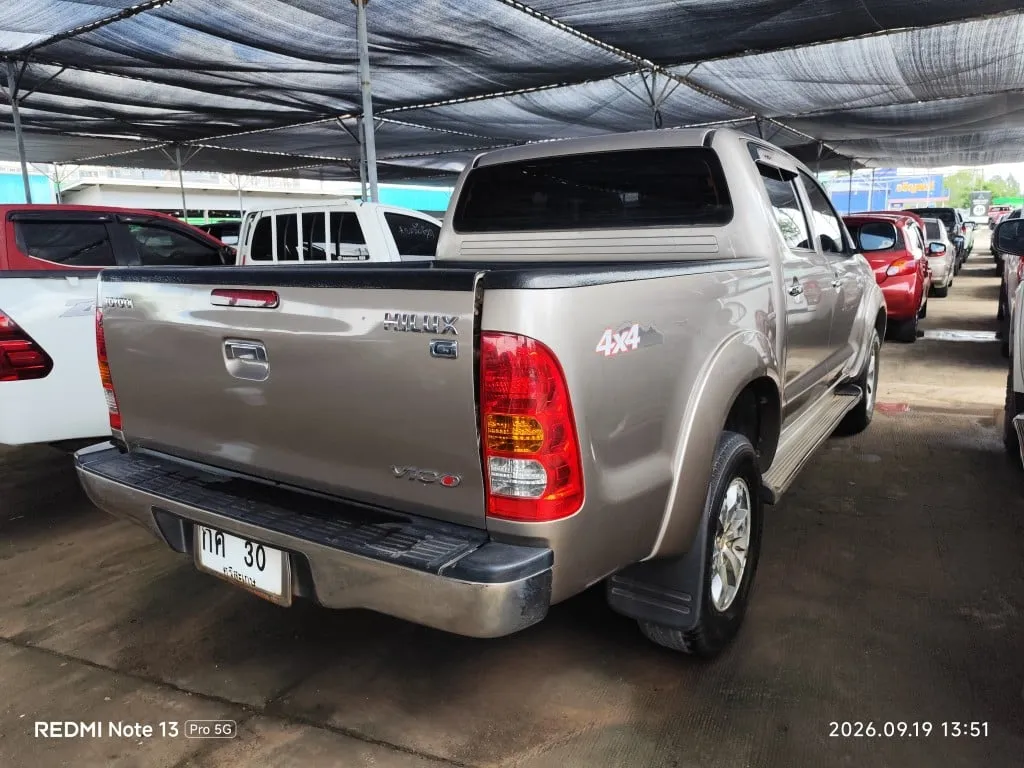 2005 Toyota Hilux Vigo – 6
