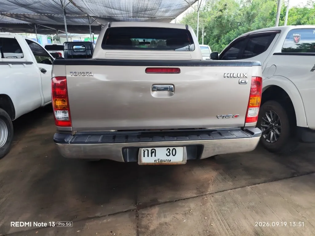 2005 Toyota Hilux Vigo – 5