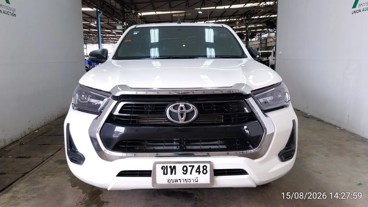 2022 Toyota Hilux Revo – 1
