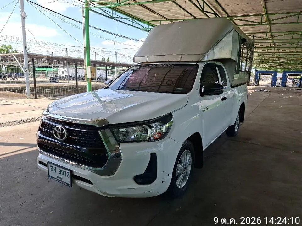 2021 Toyota Hilux Revo – 3