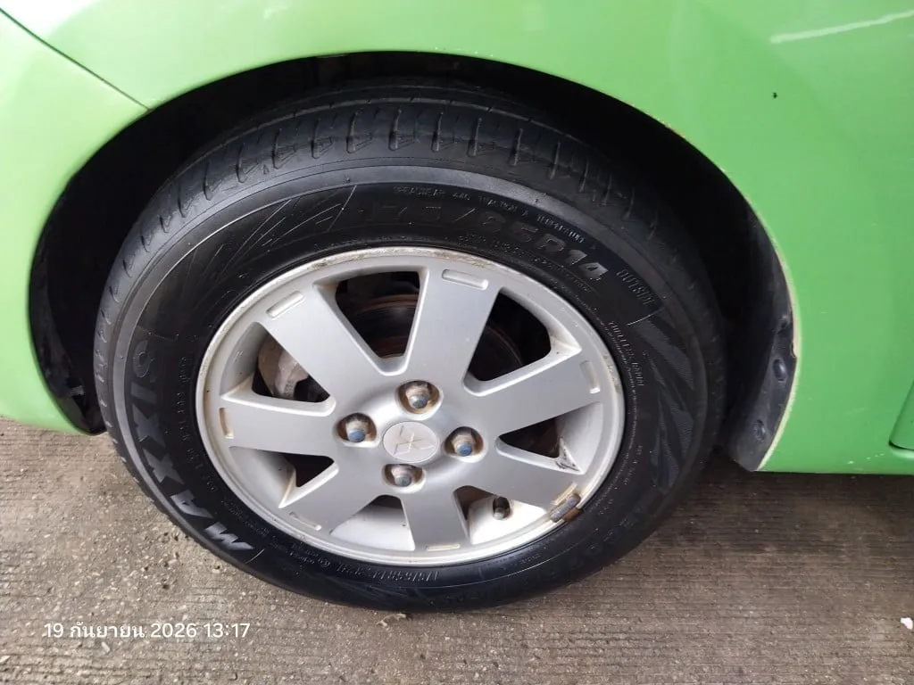2012 Mitsubishi Mirage – 8
