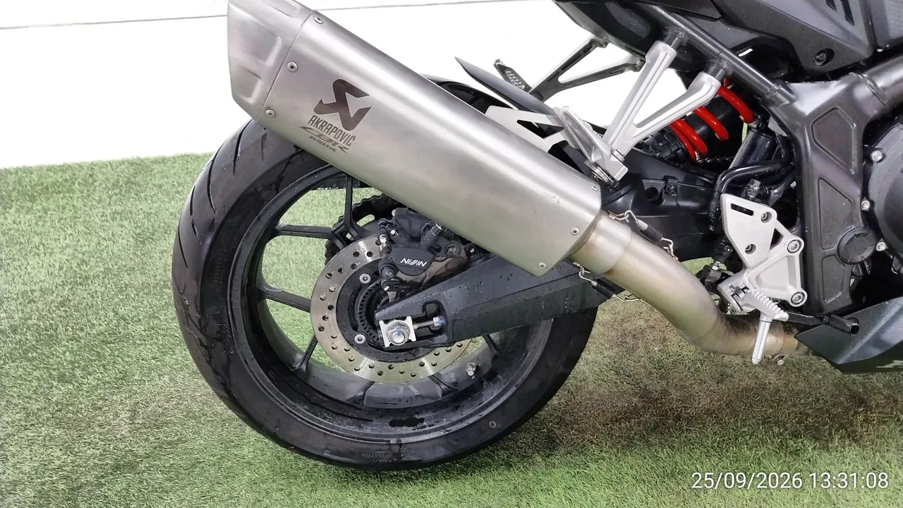 2023 Honda CBR650R – 12