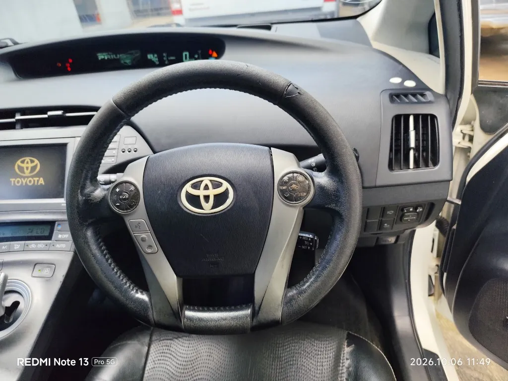 2012 Toyota Prius – 11