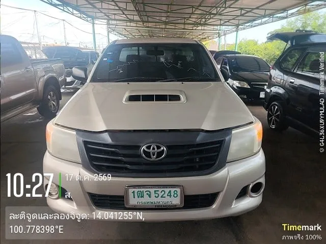 2013 Toyota Hilux Vigo – 1