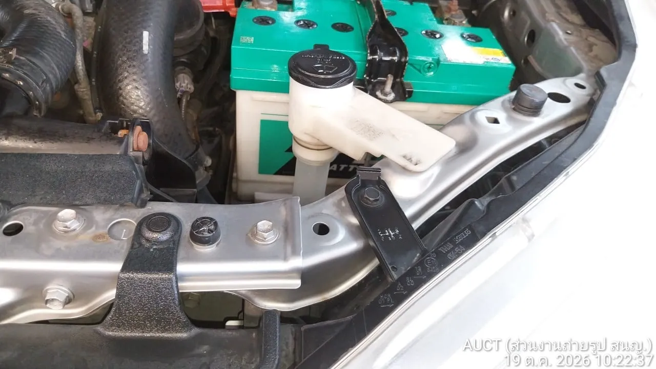 2016 Toyota Hilux Revo – 6