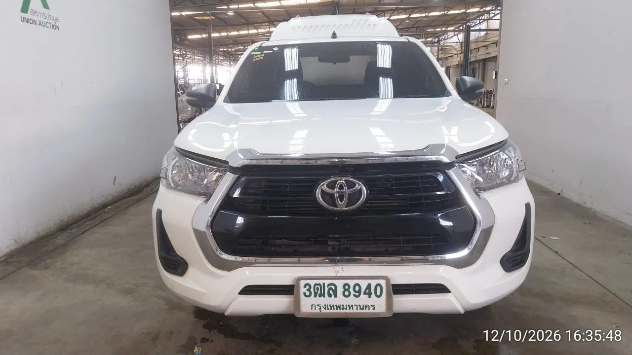 2023 Toyota Hilux Revo – 1