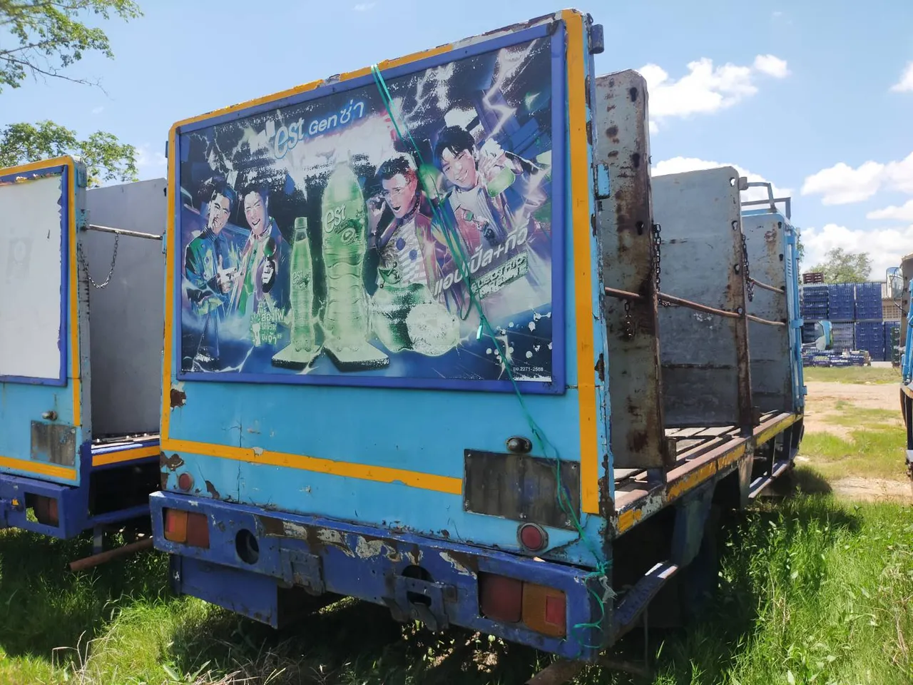 1993 Hino 6 Wheels – 3