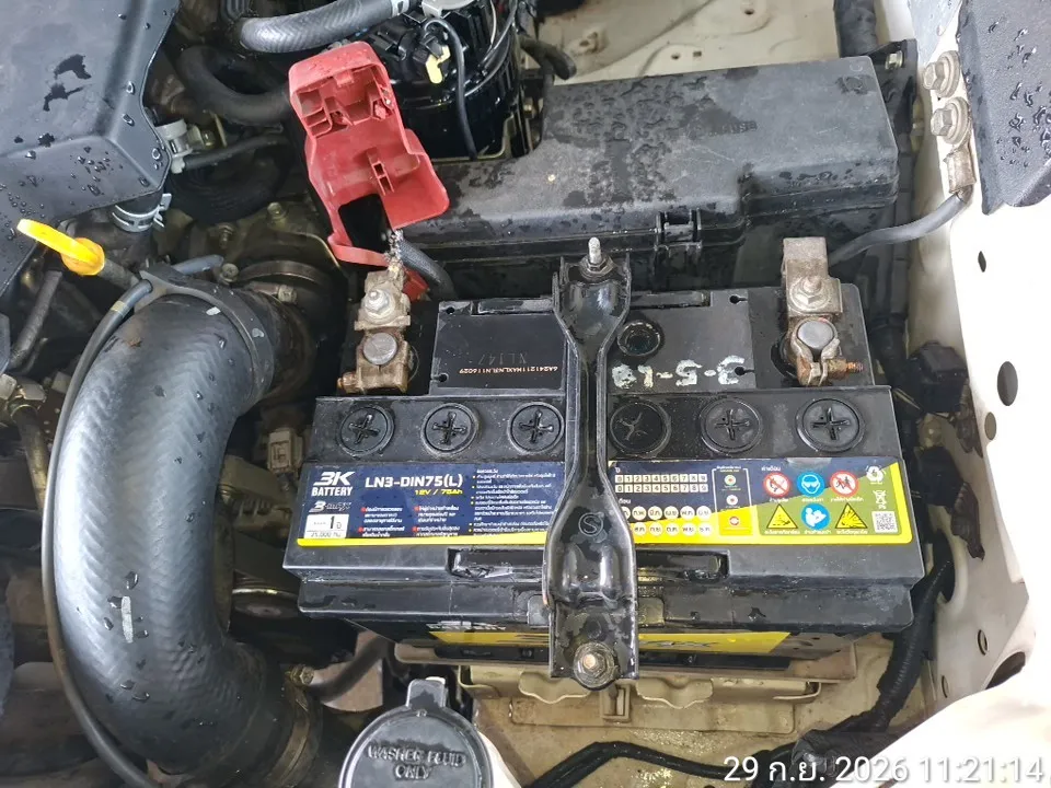 2017 Toyota Hilux Revo – 5