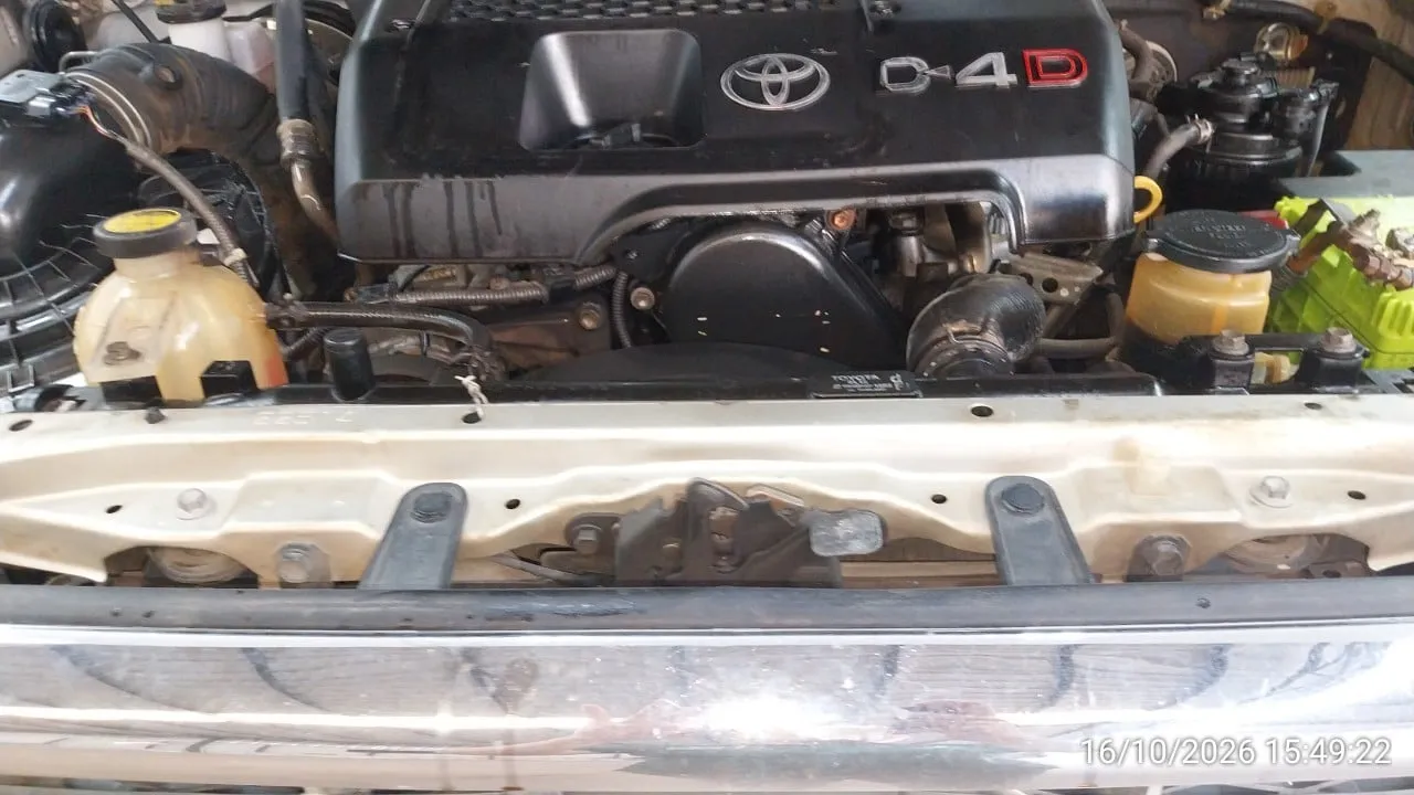 2008 Toyota Hilux Vigo – 5