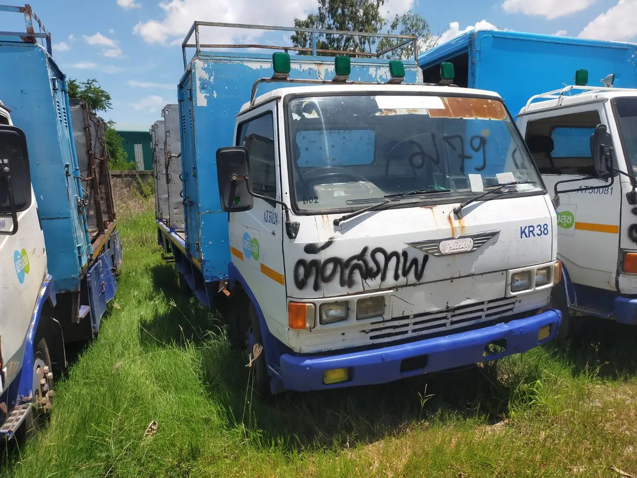 1993 Hino 6 Wheels – 4