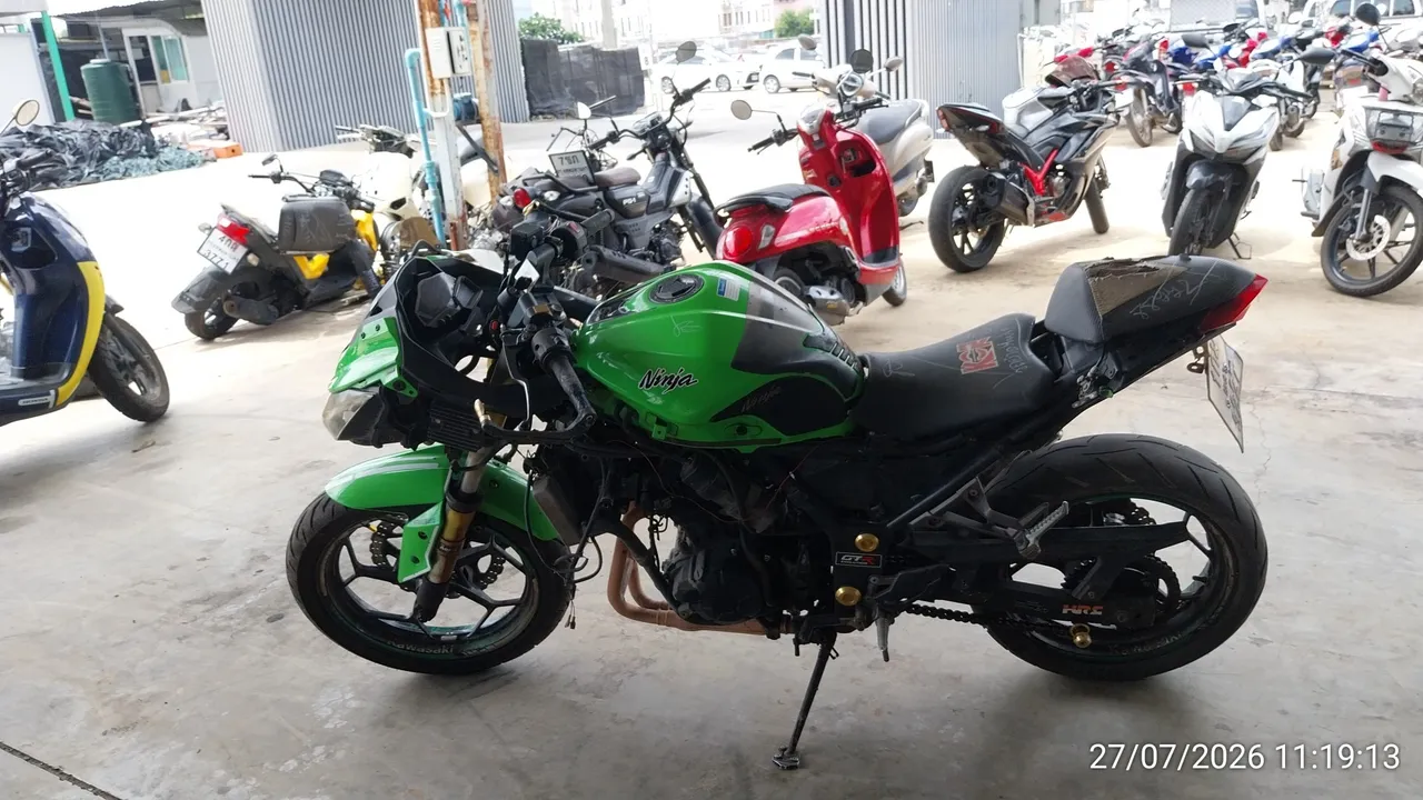 2014 Kawasaki Ninja 300 – 7