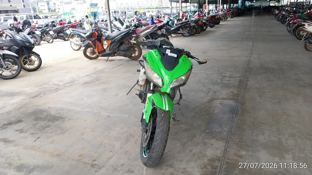 2014 Kawasaki Ninja 300 – 1