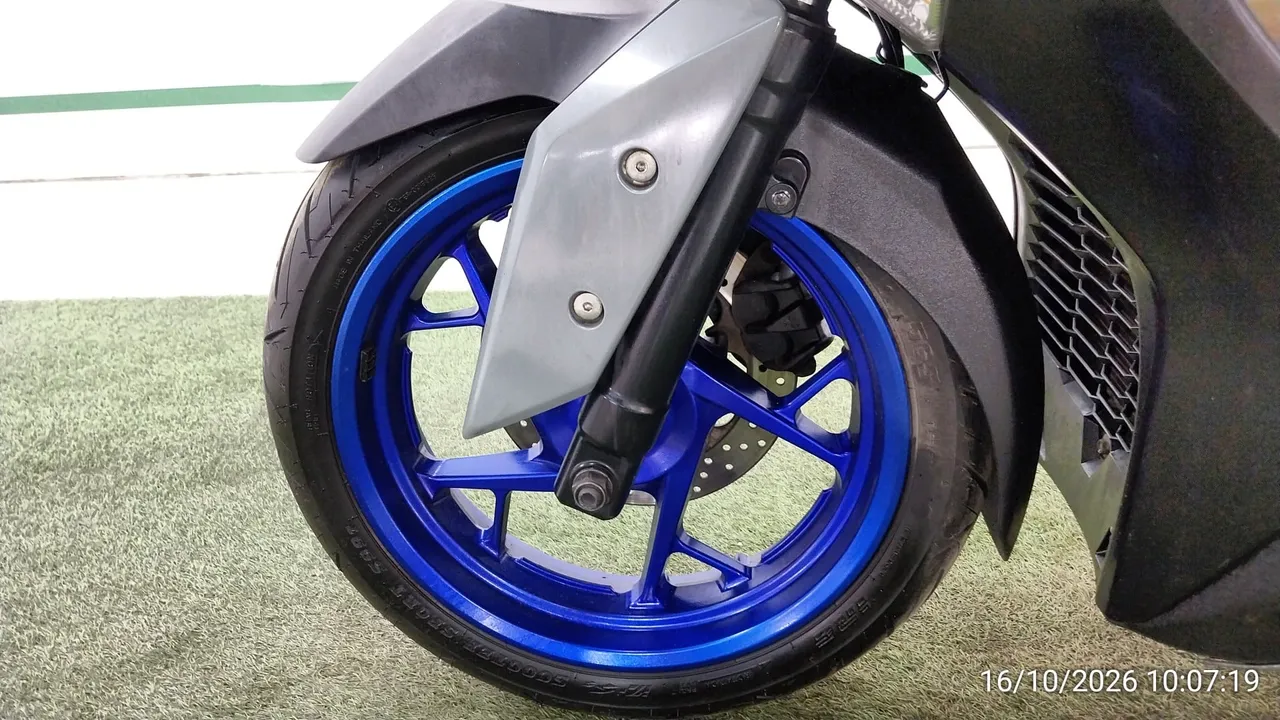 2020 Yamaha X-Max – 9