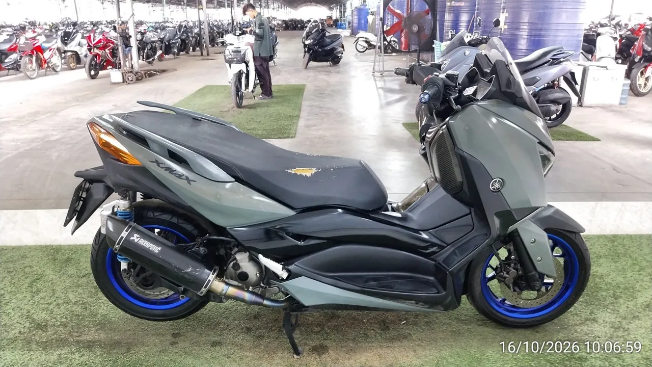 2020 Yamaha X-Max – 3