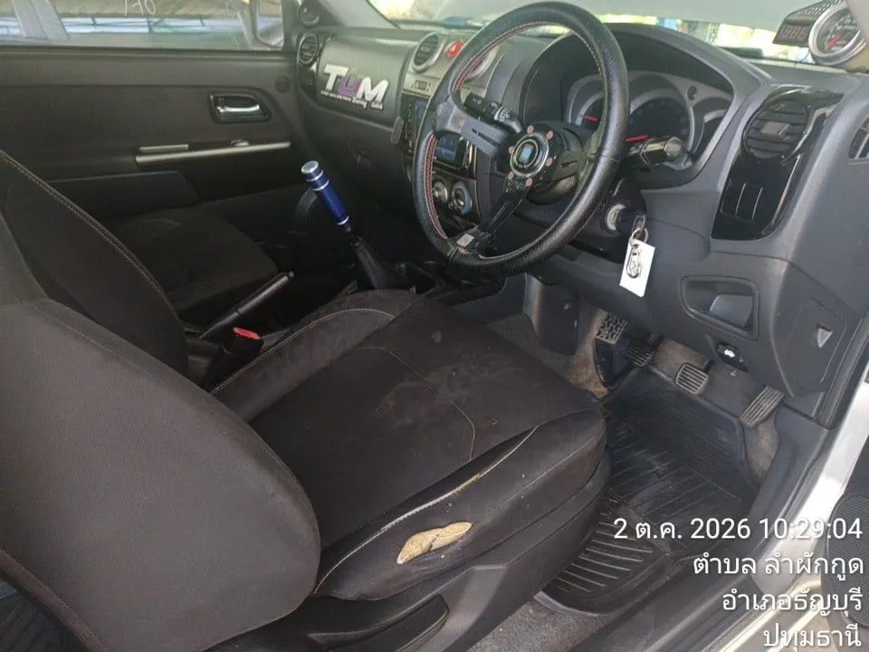 2008 Isuzu D-Max – 9