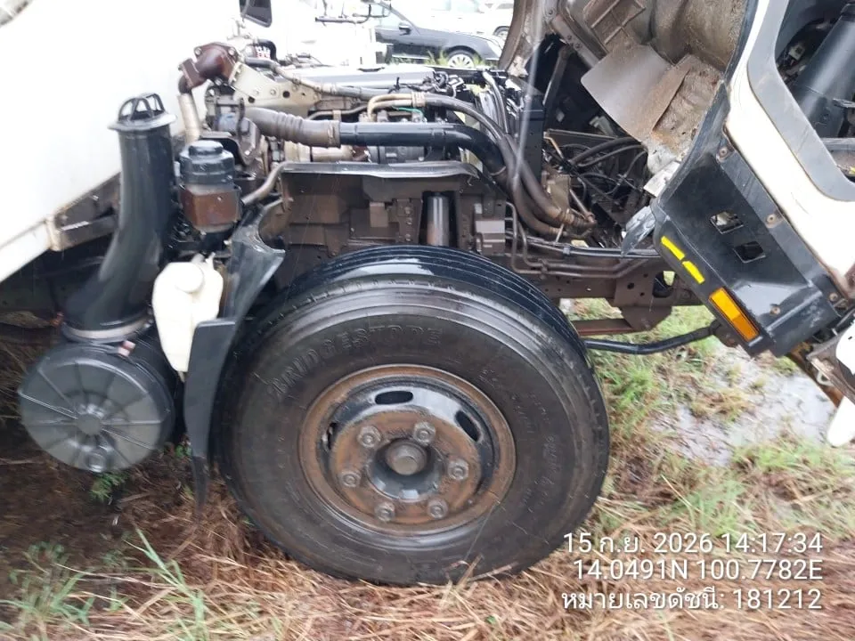 2010 Isuzu NQR – 8