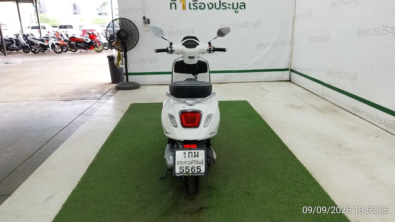 2025 Vespa Sprint – 5