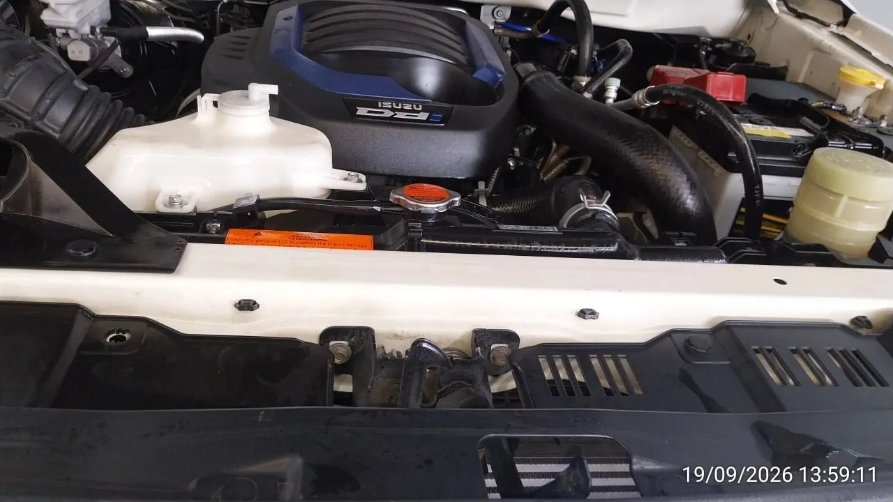 2020 Isuzu D-Max – 5