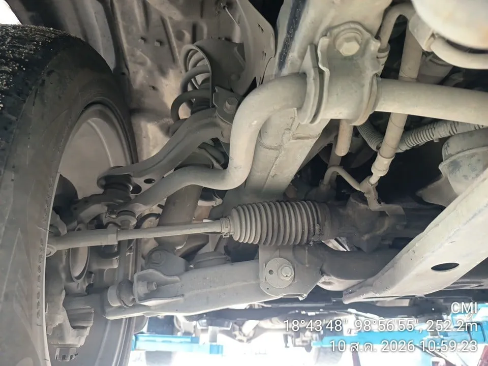 2005 Toyota Hilux Vigo – 6