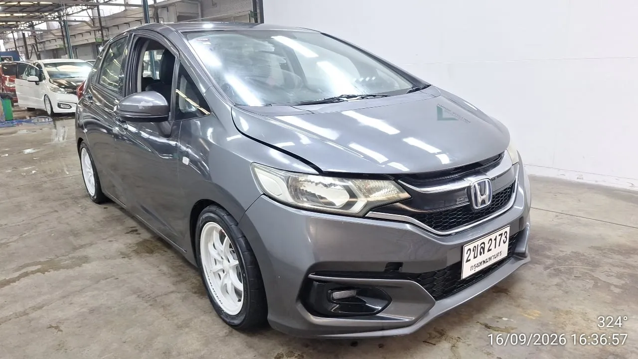 2015 Honda Jazz – 2