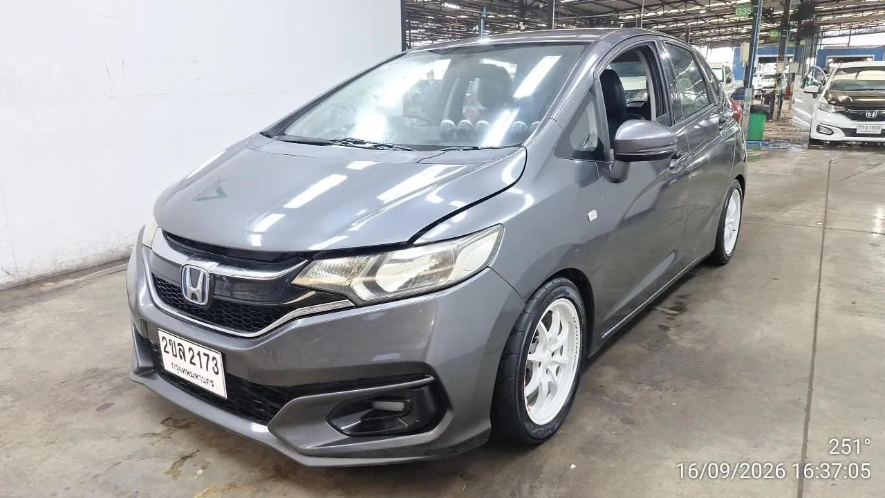 2015 Honda Jazz – 3