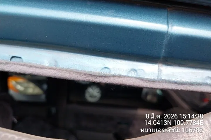 2002 Isuzu D-Max – 12