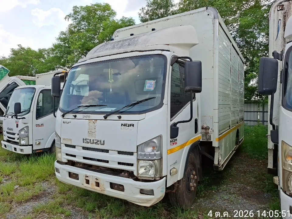 2011 Isuzu NQR – 3